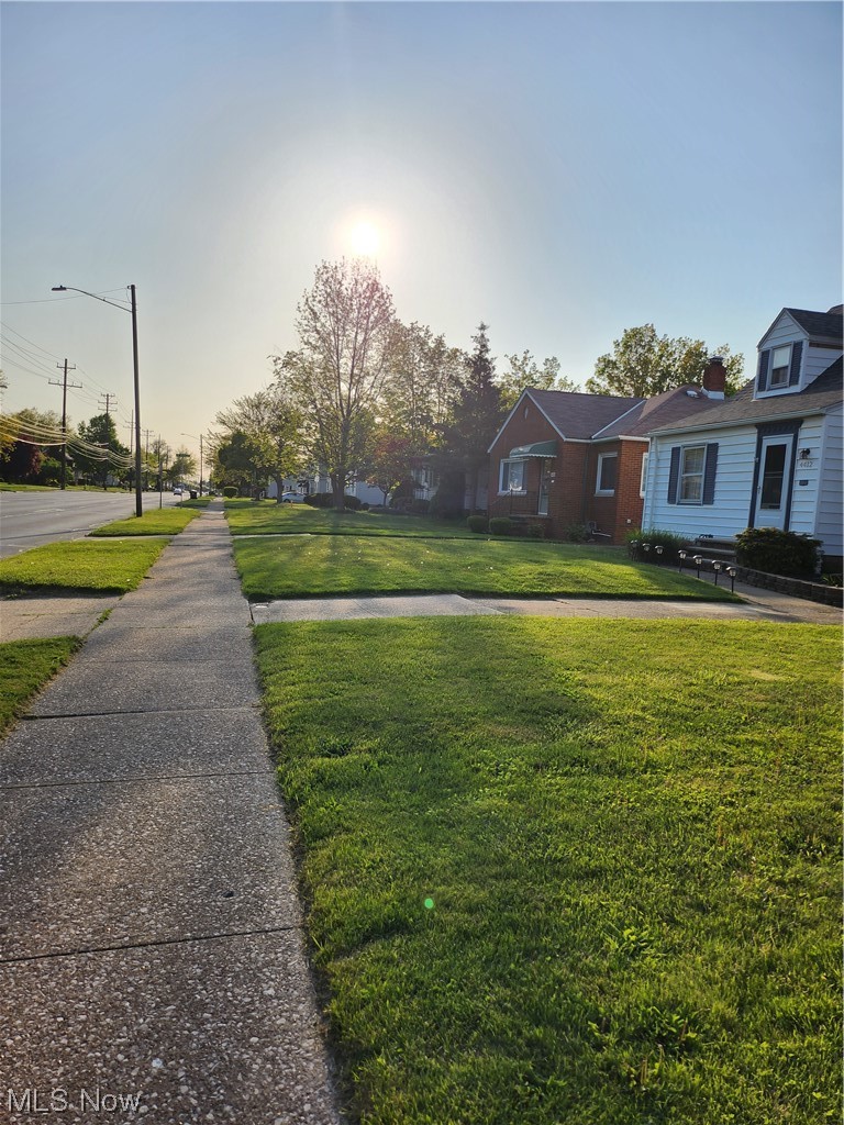 4406 Snow Road Cleveland, OH 44134 - Photo 35 of 35