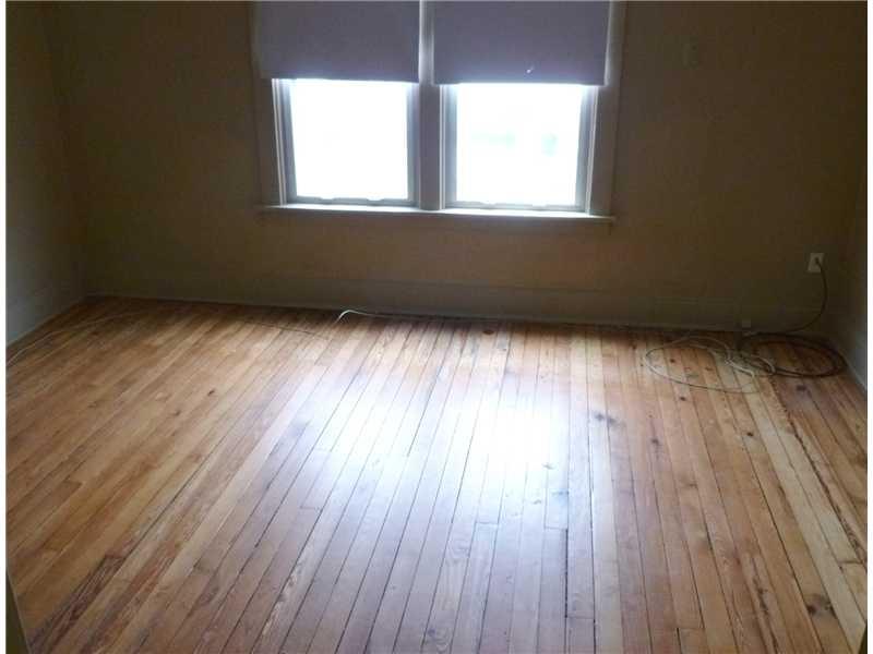 514 21st Street Beaver Falls, PA 15010 - Photo 10 of 18 Master Bedroom.