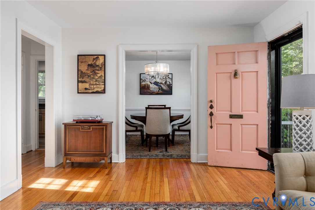 1103 Skipwith Road Henrico, VA 23229 - Photo 4 of 38