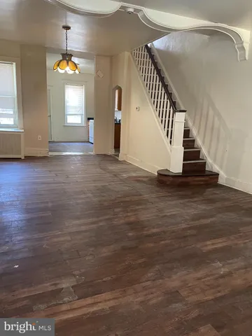 $1,600 | 2021 South Opal Street, Philadelphia, PA 19145