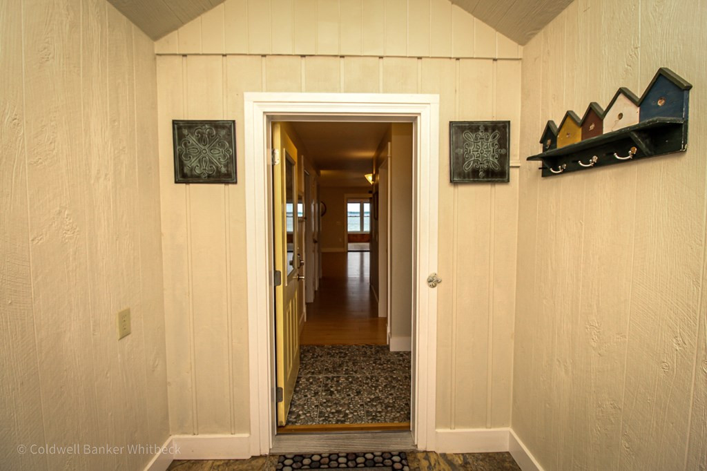 226 Dickson Point Road Plattsburgh, NY 12901 - Photo 6 of 30 Gallery Image 6