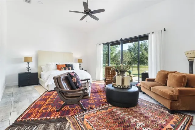 $999,000 | 255 Private Road 5941, Emory, TX 75440