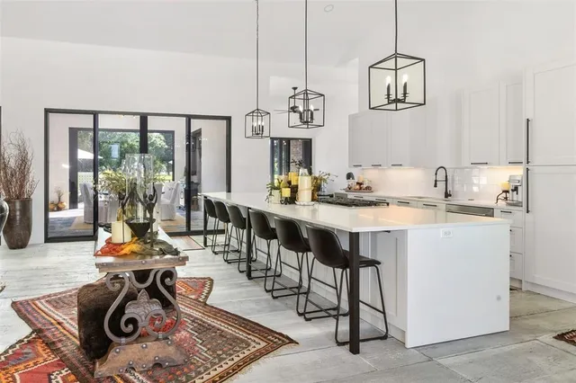 $999,000 | 255 Private Road 5941, Emory, TX 75440