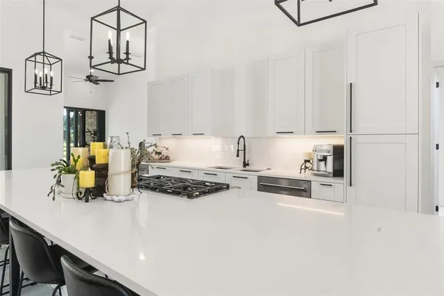 $999,000 | 255 Private Road 5941, Emory, TX 75440