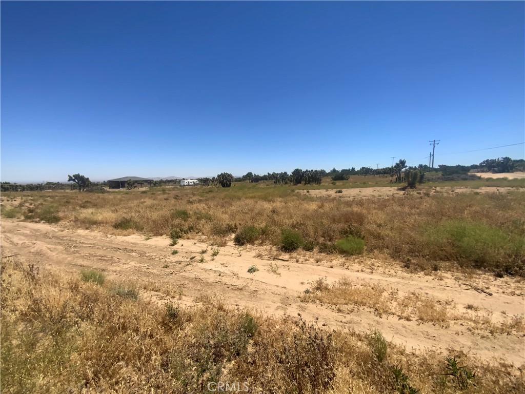 0 Smith Road Phelan, CA 92371 - Photo 8 of 10 a view of lake view and mountain view