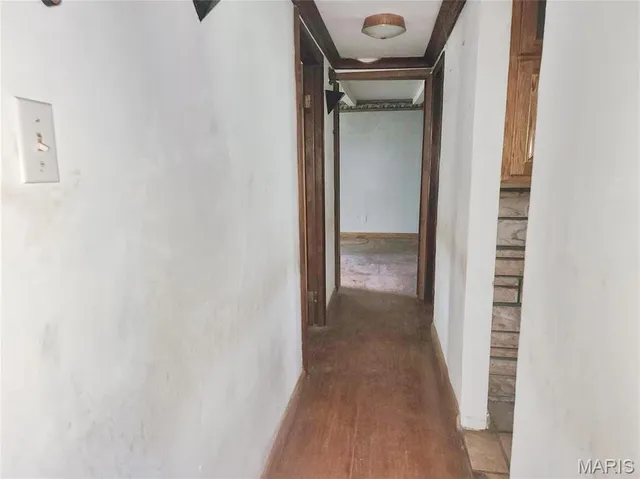 $52,250 | 808 Hickory Avenue, Shipman, IL 62685