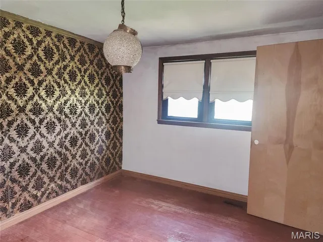 $52,250 | 808 Hickory Avenue, Shipman, IL 62685