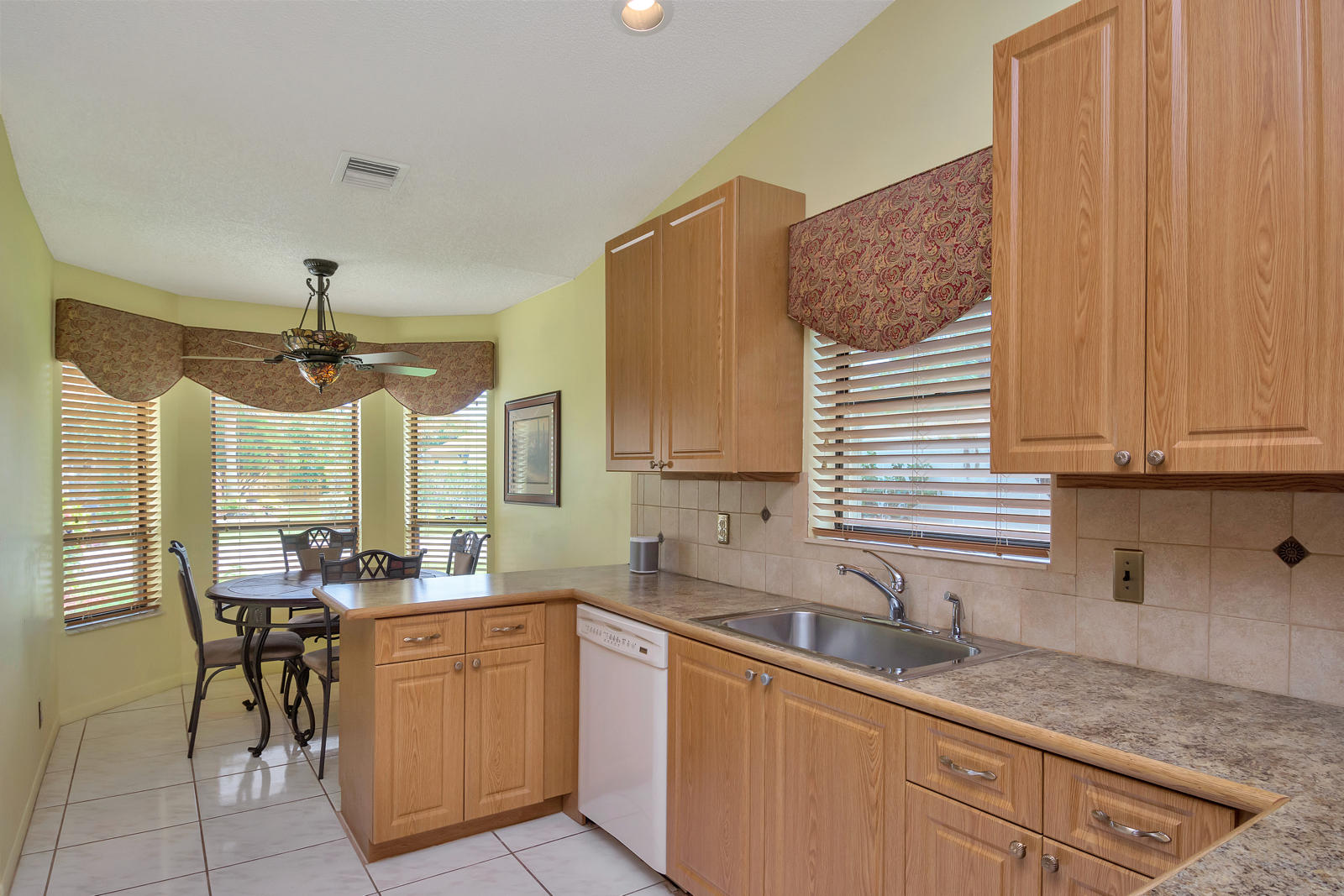 8557 Jared Way Boca Raton, FL 33433 - Photo 12 of 47 8557 Jared Way - 13