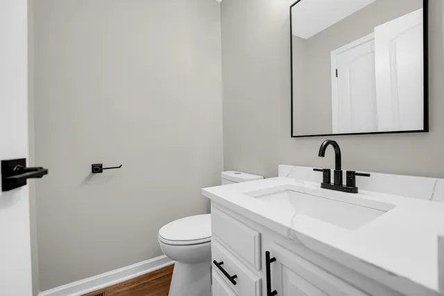 $299,900 | 1602 West 103rd Street, Chicago, IL 60643