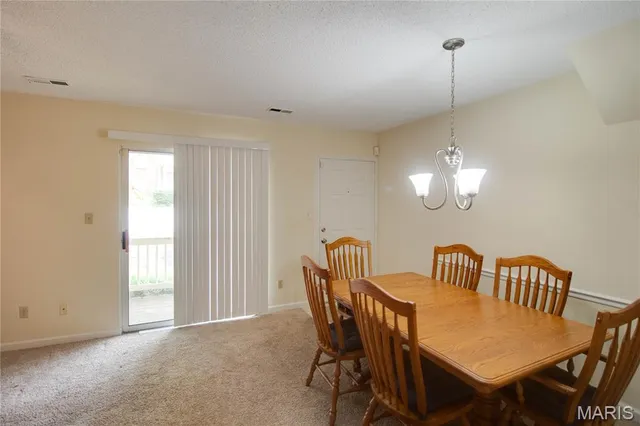 $149,900 | 9041 North Swan Circle, Brentwood, MO 63144