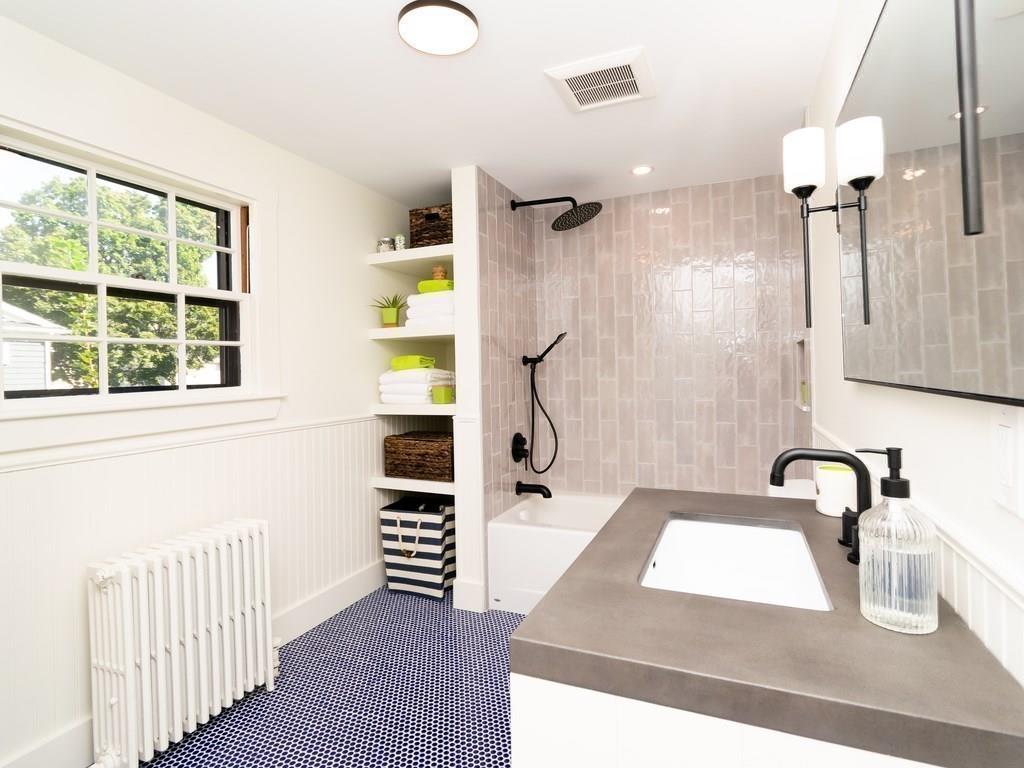 20 Emerson Street Newton, MA 02458 - Photo 27 of 36