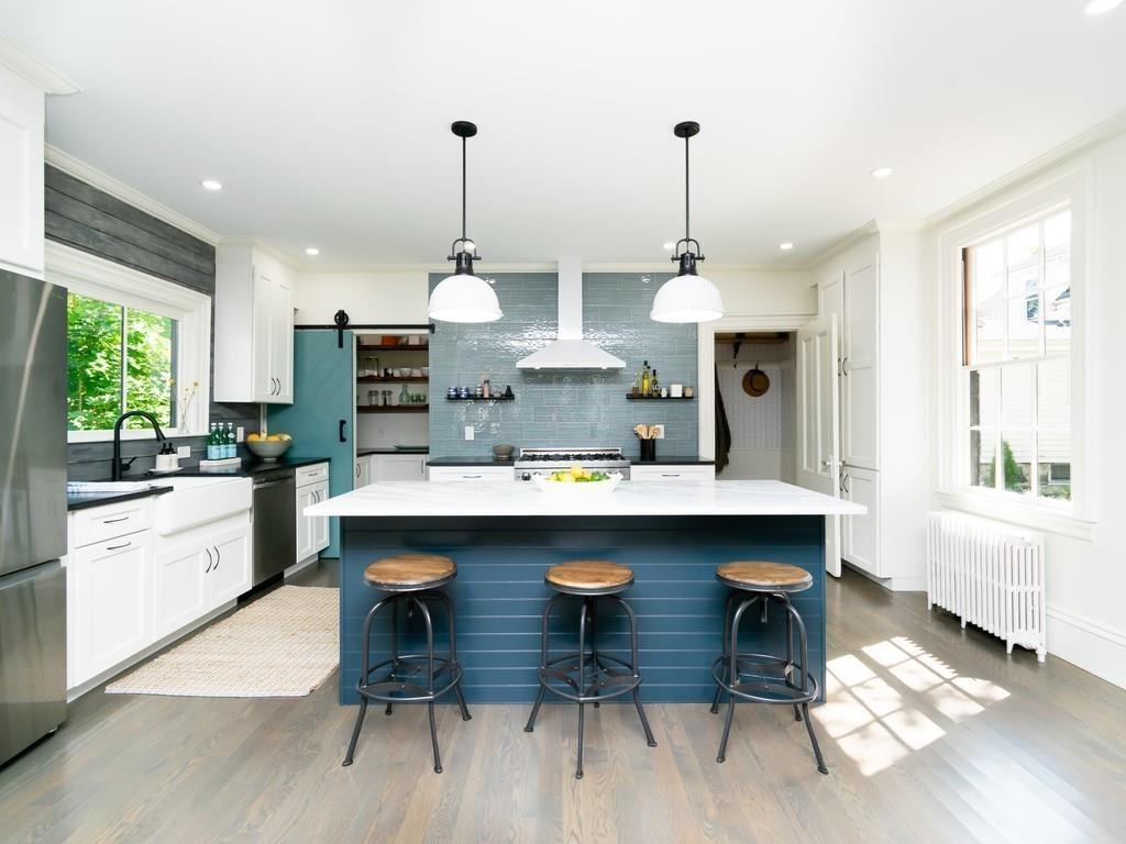 20 Emerson Street Newton, MA 02458 - Photo 3 of 36