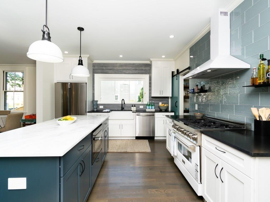 20 Emerson Street Newton, MA 02458 - Photo 4 of 36