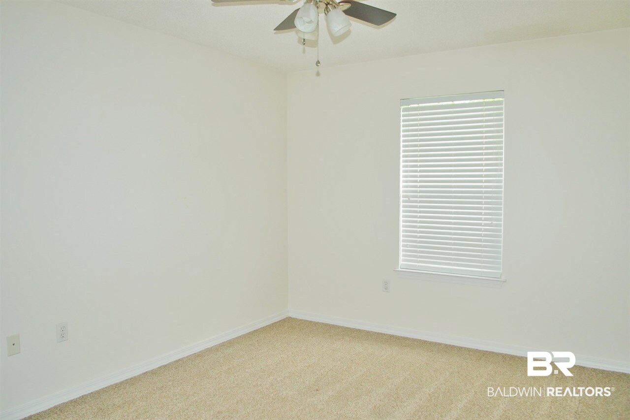 812 Wisteria Lane Foley, AL 36535 - Photo 28 of 37