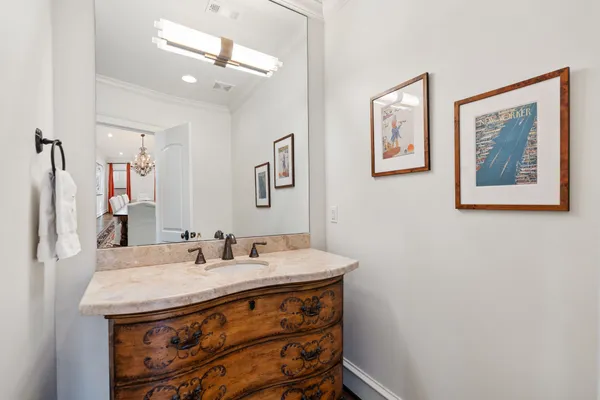 $1,900,000 | 4916 Valerie Street, Bellaire, TX 77401