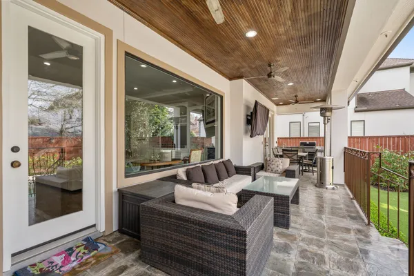 $1,900,000 | 4916 Valerie Street, Bellaire, TX 77401