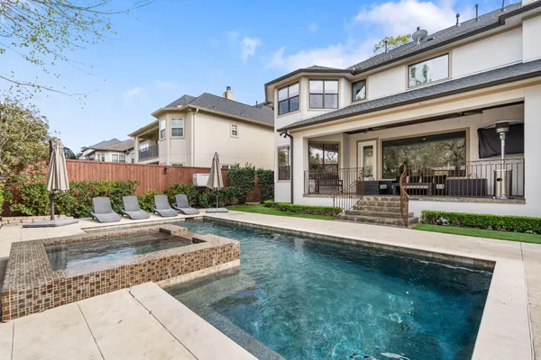 $1,900,000 | 4916 Valerie Street, Bellaire, TX 77401
