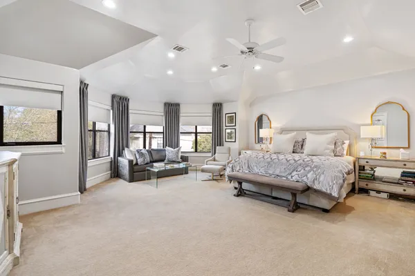 $1,900,000 | 4916 Valerie Street, Bellaire, TX 77401