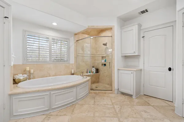 $1,900,000 | 4916 Valerie Street, Bellaire, TX 77401