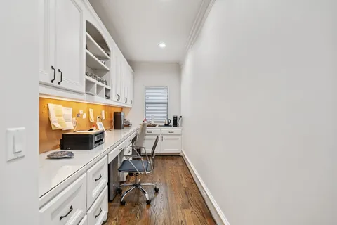 $1,900,000 | 4916 Valerie Street, Bellaire, TX 77401