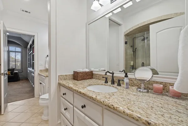 $1,900,000 | 4916 Valerie Street, Bellaire, TX 77401