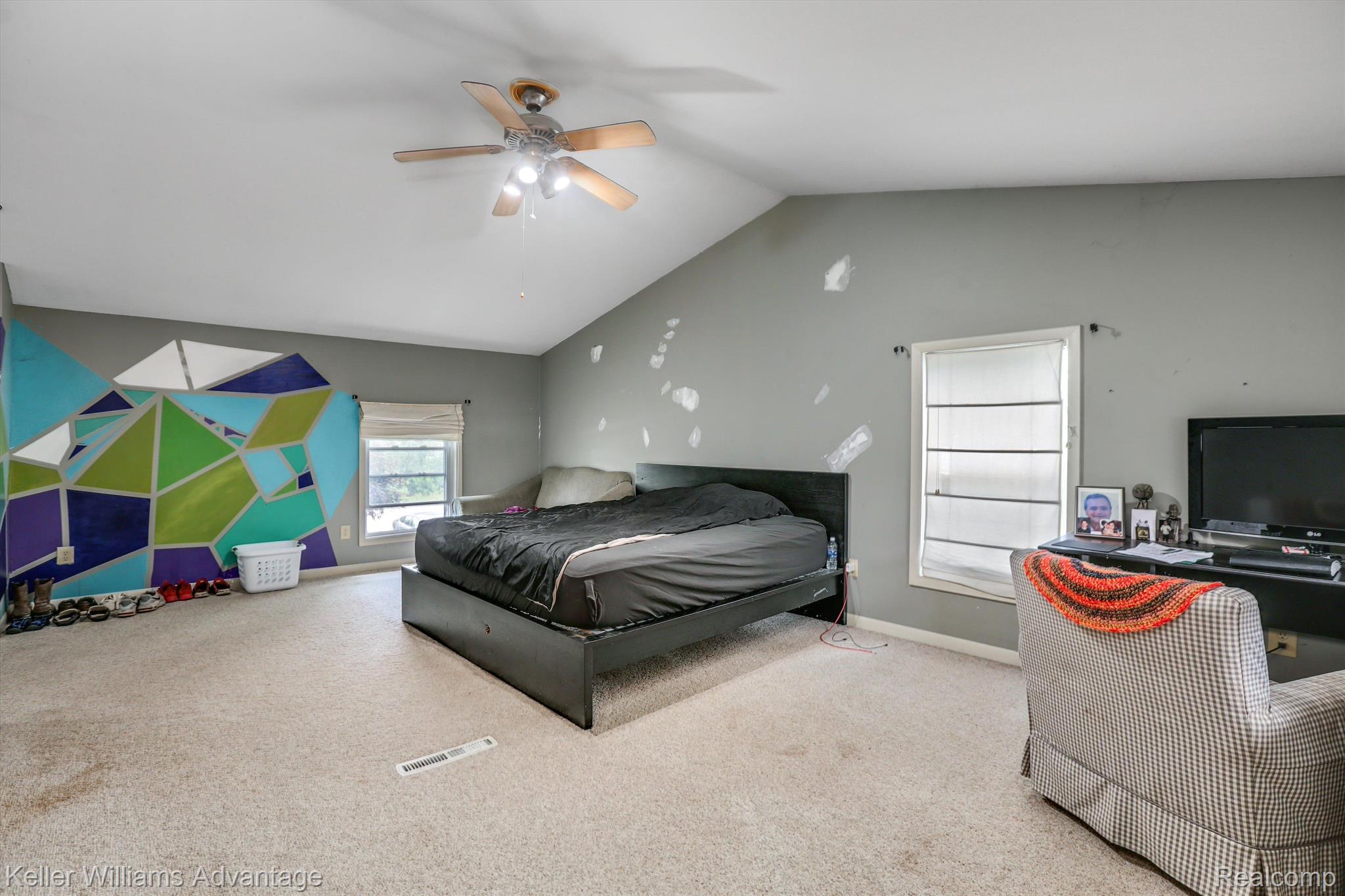 1460 Carleton Rockwood Road Carleton, MI 48117 - Photo 20 of 36 2nd Master Suite w/ a Vaulted Ceiling