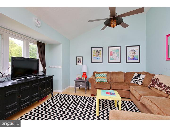 283 Madison Road Mantua, NJ 08051 - Photo 4 of 13 Gallery Image 4