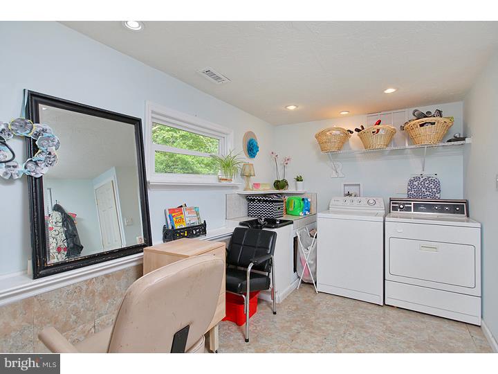283 Madison Road Mantua, NJ 08051 - Photo 9 of 13 Gallery Image 9