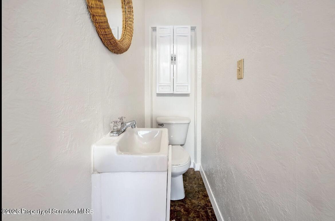 3 Ferguson Place Dunmore, PA 18509 - Photo 8 of 21 IMG_9765