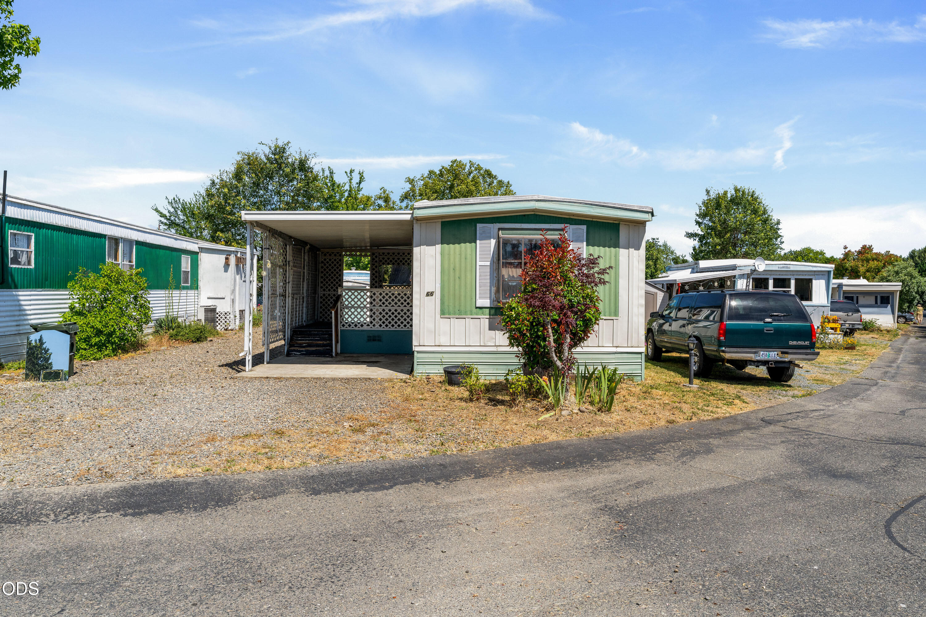 1241 Dowell Road, Unit 66 Grants Pass, OR 97527 - Photo 2 of 16