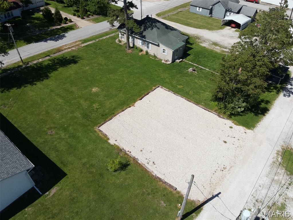 207 Jefferson Street Perry, MO 63462 - Photo 4 of 6