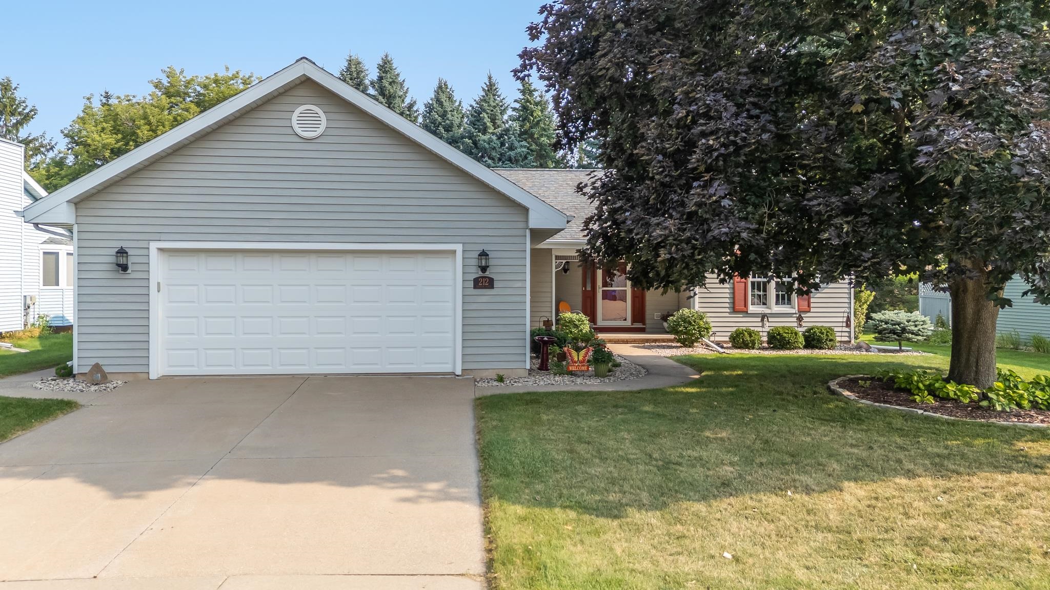 212 East Norfolk Place Appleton, WI 54911 - Photo 1 of 1 Gallery Image 1