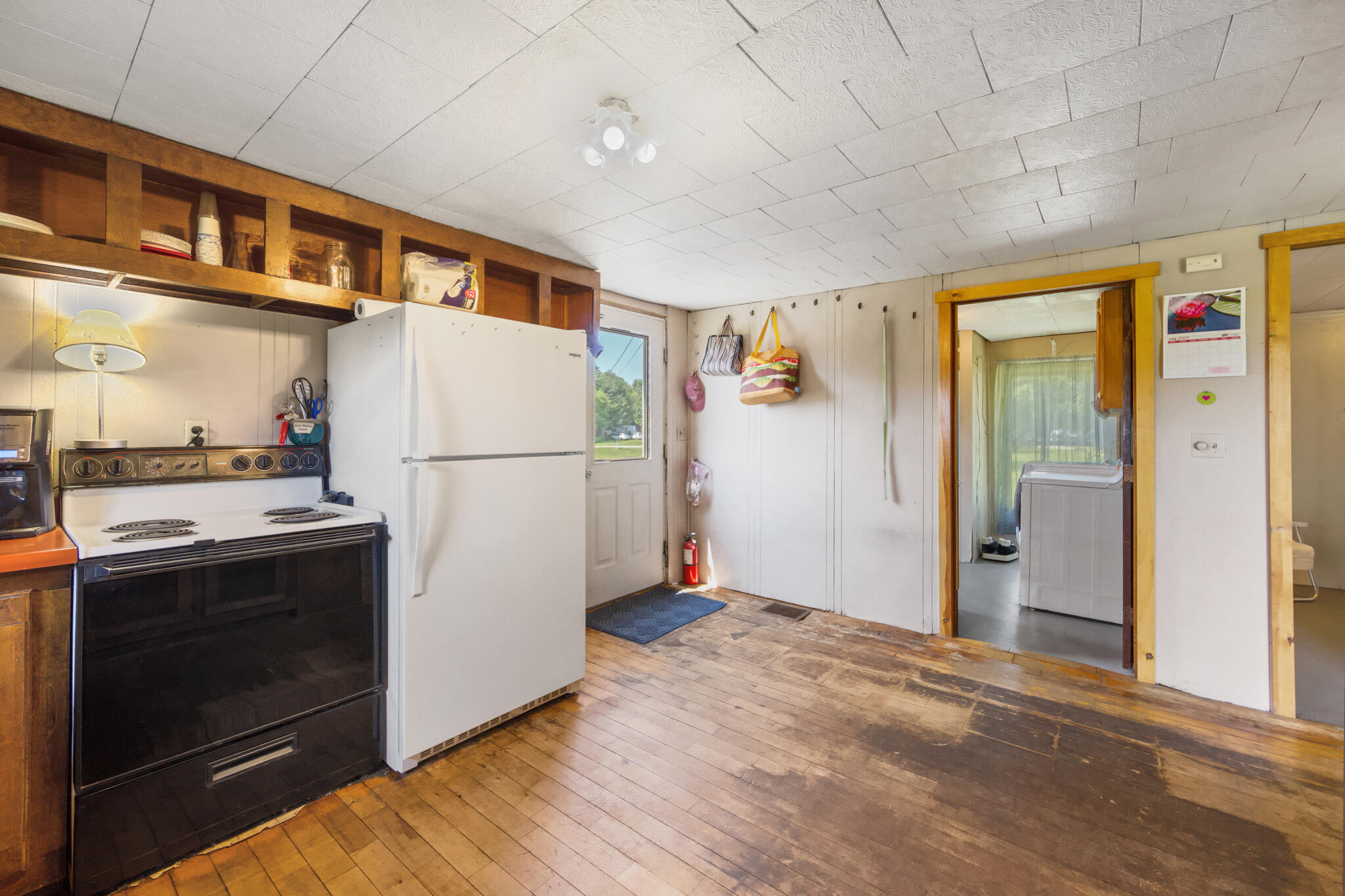 275 Pea Ridge Road Lincoln, ME 04457 - Photo 14 of 25 DSC_4528