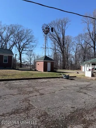 $589,900 | 9120 Old Highway 61, Walls, MS 38680