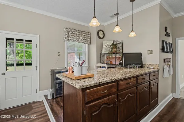 $589,900 | 9120 Old Highway 61, Walls, MS 38680