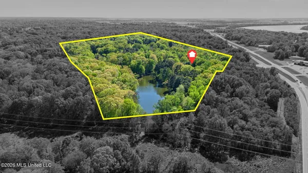 $589,900 | 9120 Old Highway 61, Walls, MS 38680