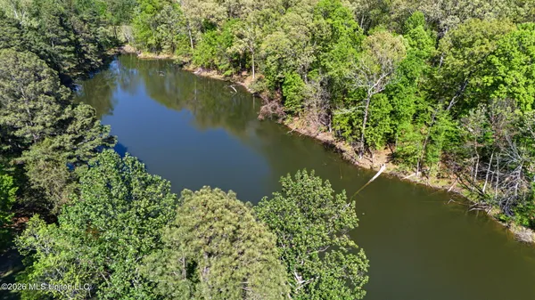 $589,900 | 9120 Old Highway 61, Walls, MS 38680