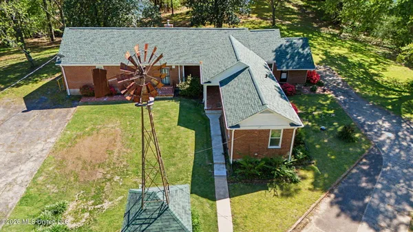 $589,900 | 9120 Old Highway 61, Walls, MS 38680