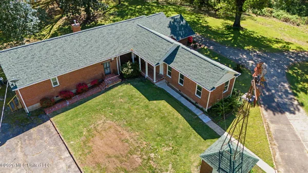 $589,900 | 9120 Old Highway 61, Walls, MS 38680