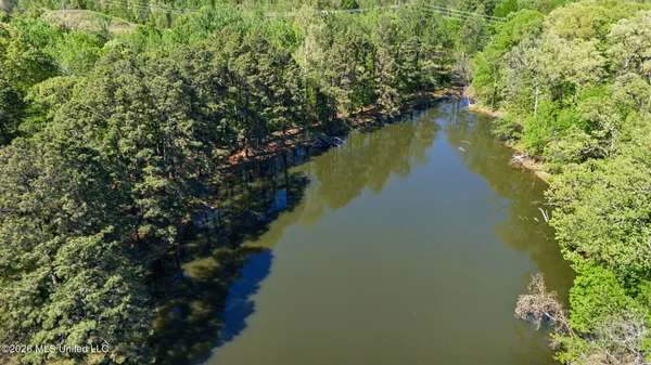 $589,900 | 9120 Old Highway 61, Walls, MS 38680