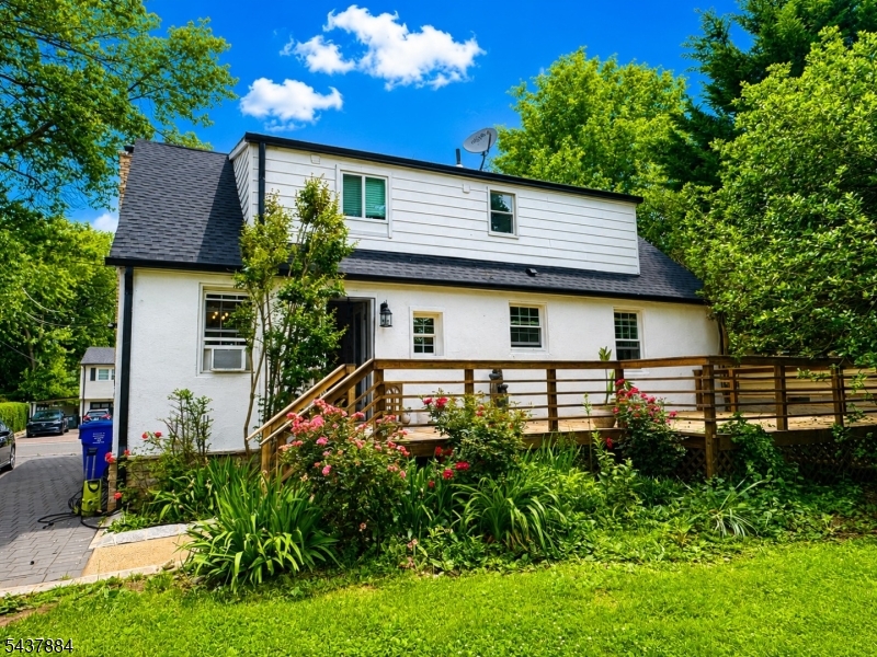 7 Morningside Road, Unit 1 Woodbridge, NJ 07067 - Photo 19 of 21