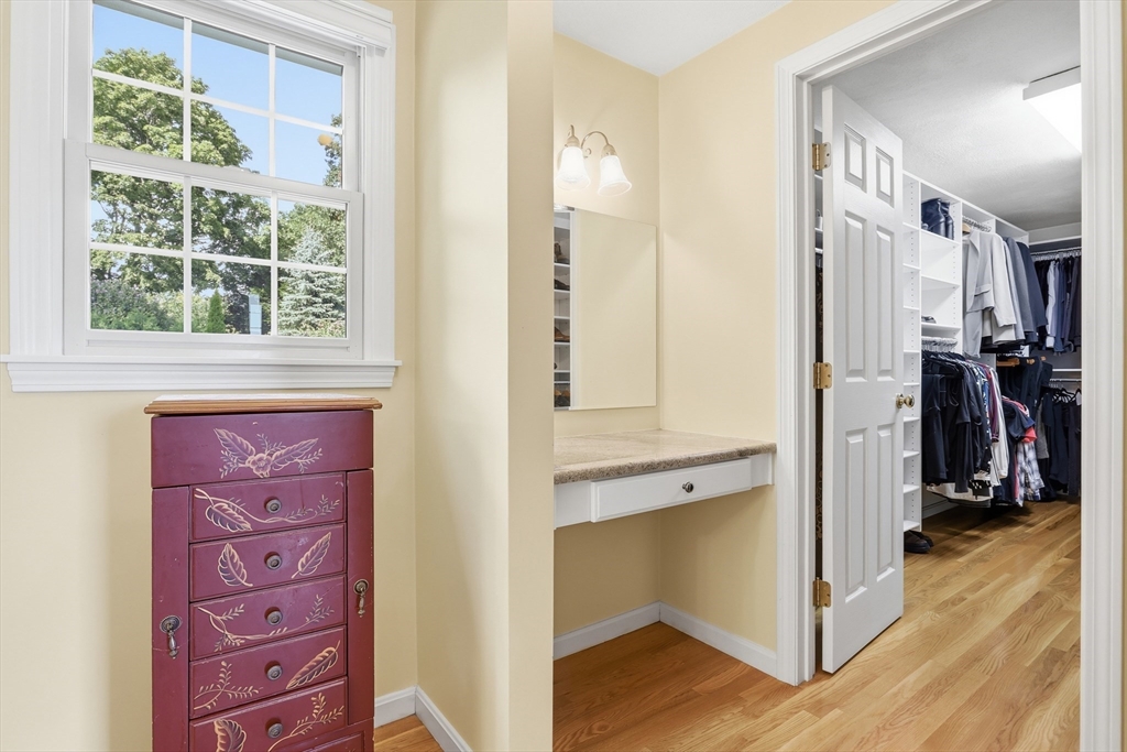 44 Raffaele Drive Waltham, MA 02452 - Photo 19 of 30 Gallery Image 19