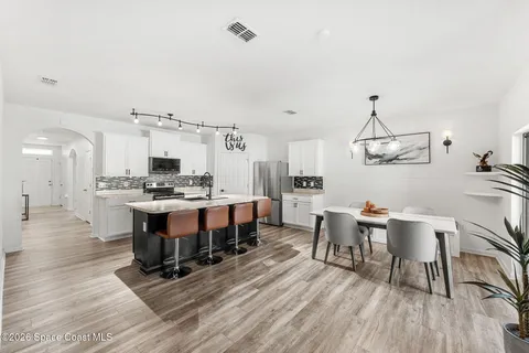 $320,000 | 202 Alamere Drive Southwest, Palm Bay, FL 32908