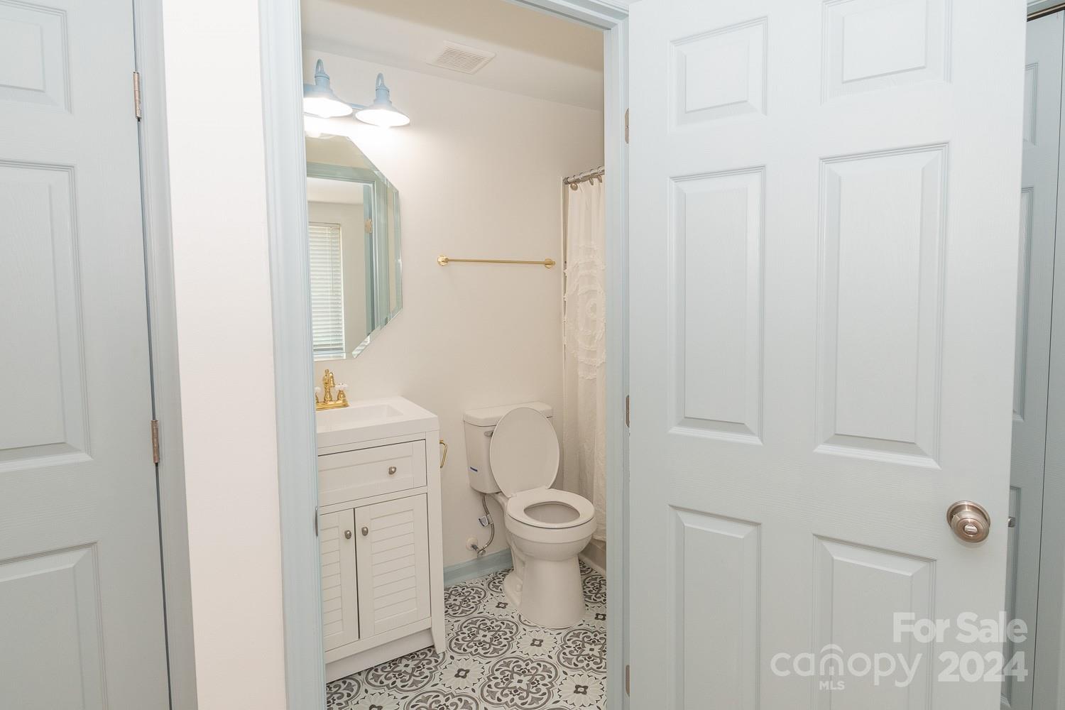 7340 Pebblestone Drive, Unit C Charlotte, NC 28212 - Photo 18 of 24