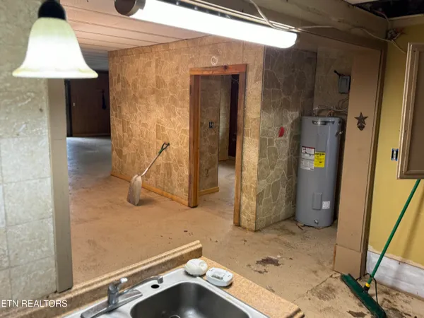 $499,000 | 4390 Cosby Highway, Cosby, TN 37722