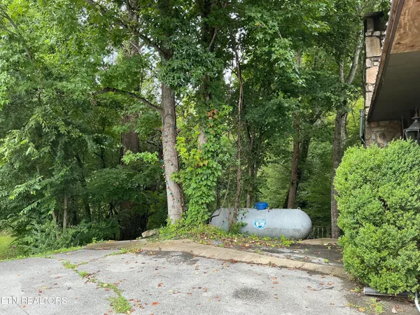 $499,000 | 4390 Cosby Highway, Cosby, TN 37722