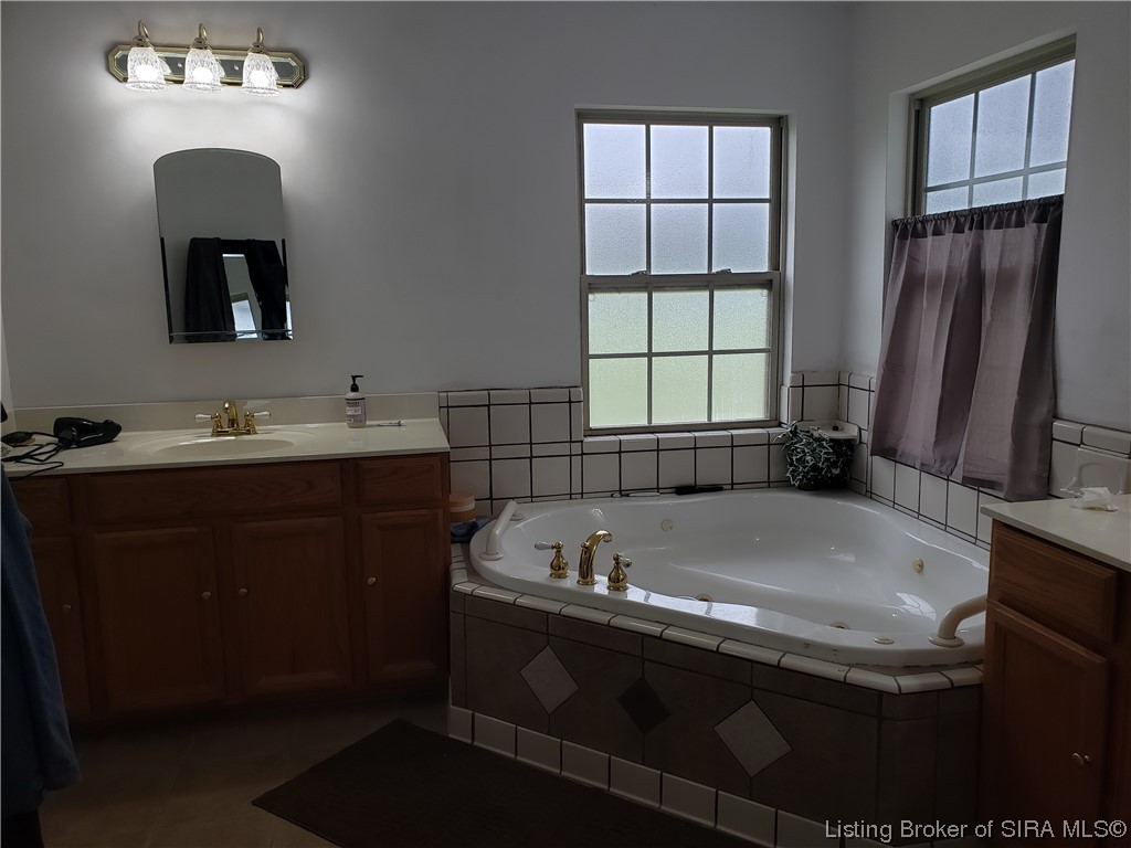 2358 South Wathan Road Salem, IN 47167 - Photo 33 of 58
