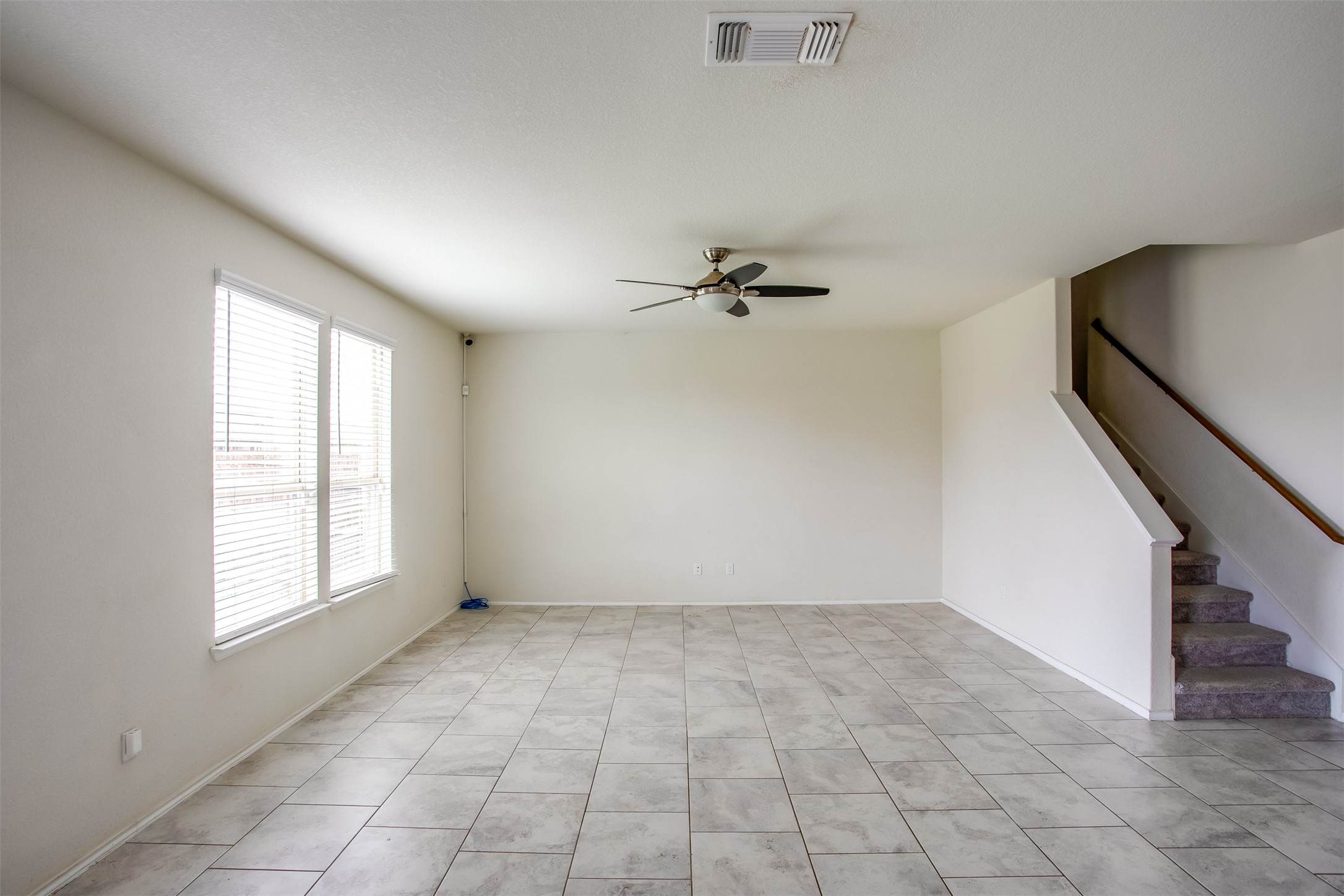 528 Staton Street Georgetown, TX 78626 - Photo 8 of 31