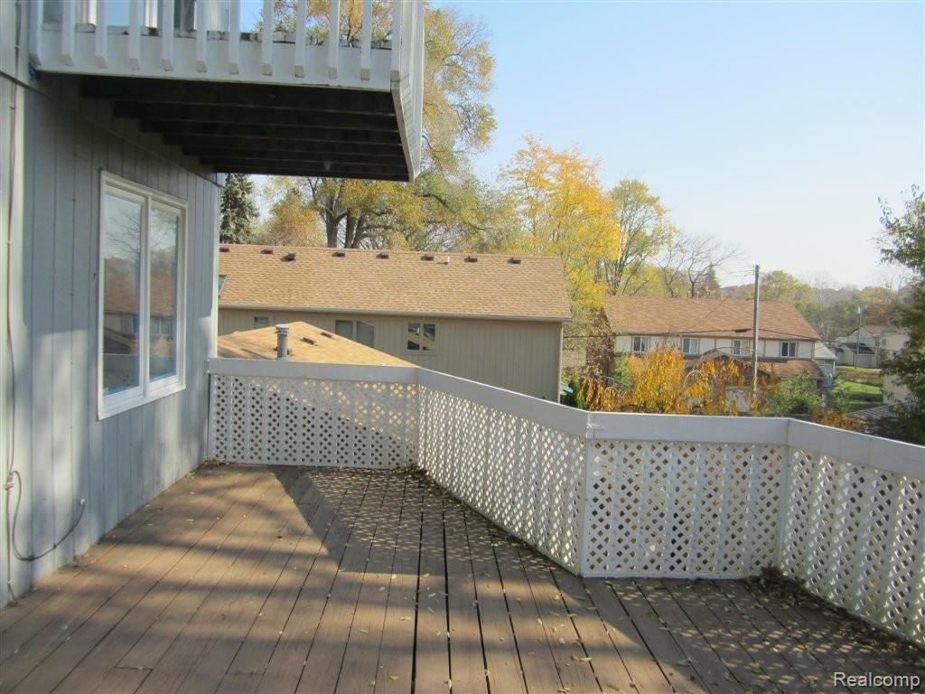 513 1st Street Rochester, MI 48307 - Photo 19 of 19 IMG_4532.JPG