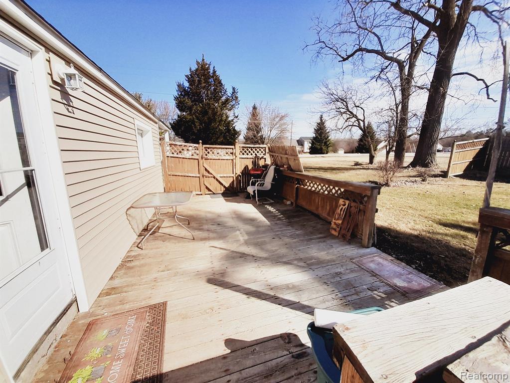 4098 East Carpenter Road Flint, MI 48506 - Photo 33 of 33